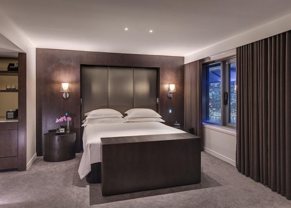 เดอะ สตาร์ แกรนด์ โฮเต็ล แอนด์ เรสซิเดนซ์ ซิดนีย์ Hotel ภายนอก รูปภาพ A bedroom at the Mandarin Oriental London